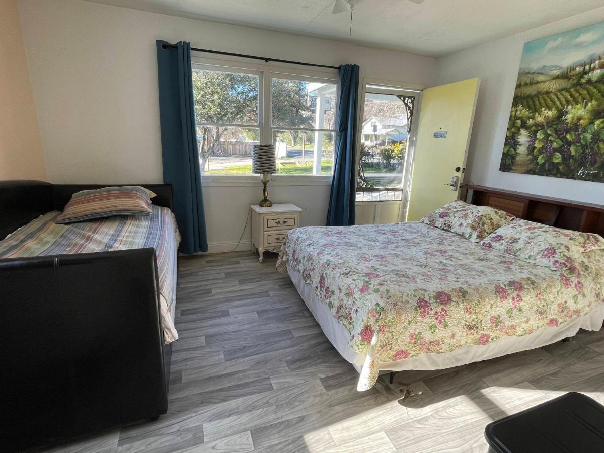 Omeo Clearlake Oaks Glenhaven Екстер'єр фото
